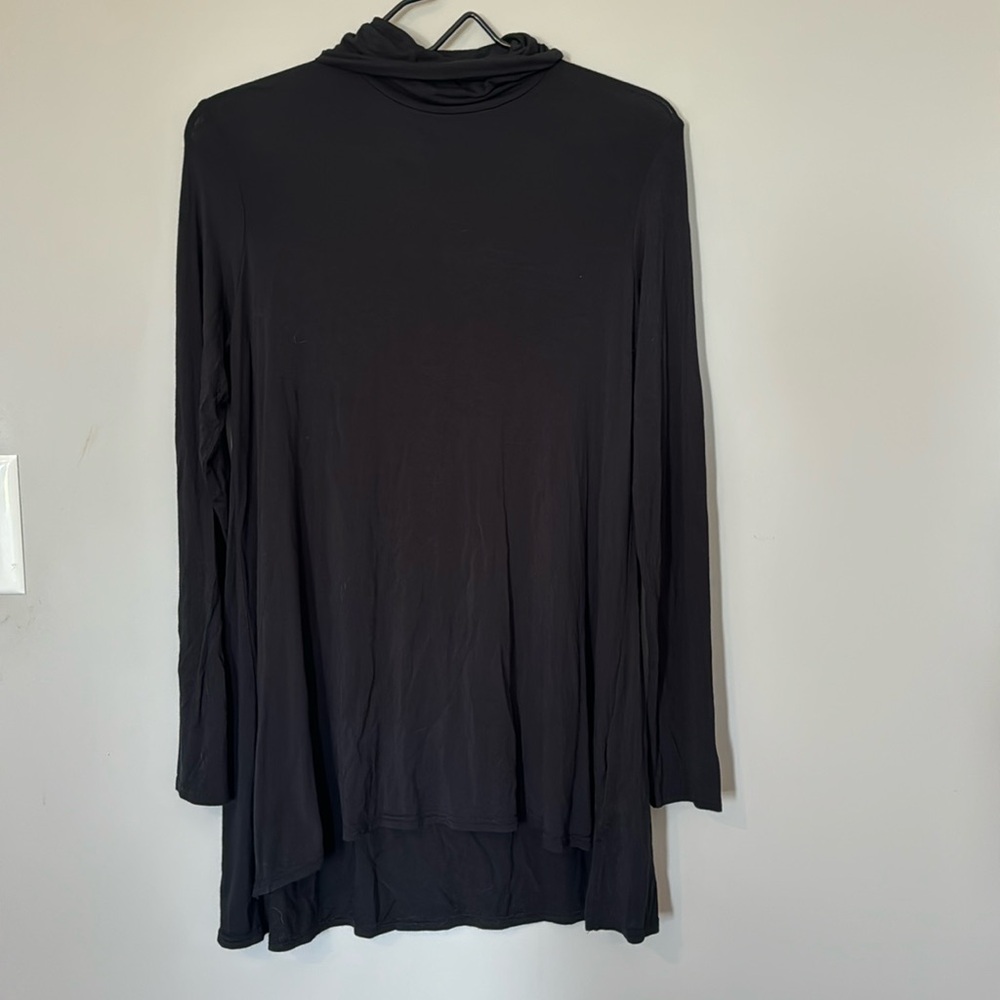 Black long sleeve turtleneck blouse mossino